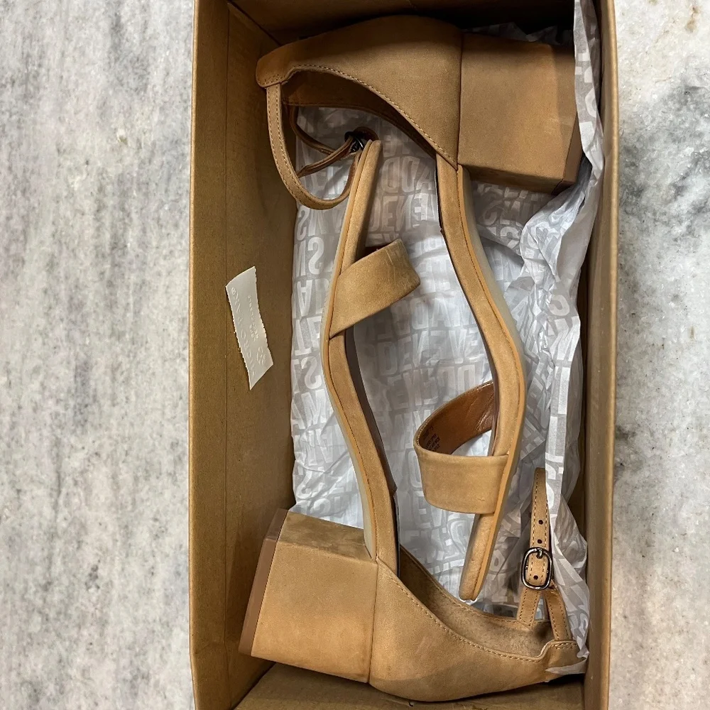 Steven Madden IRENEE TAN NUBUCK - Picture 4 of 7